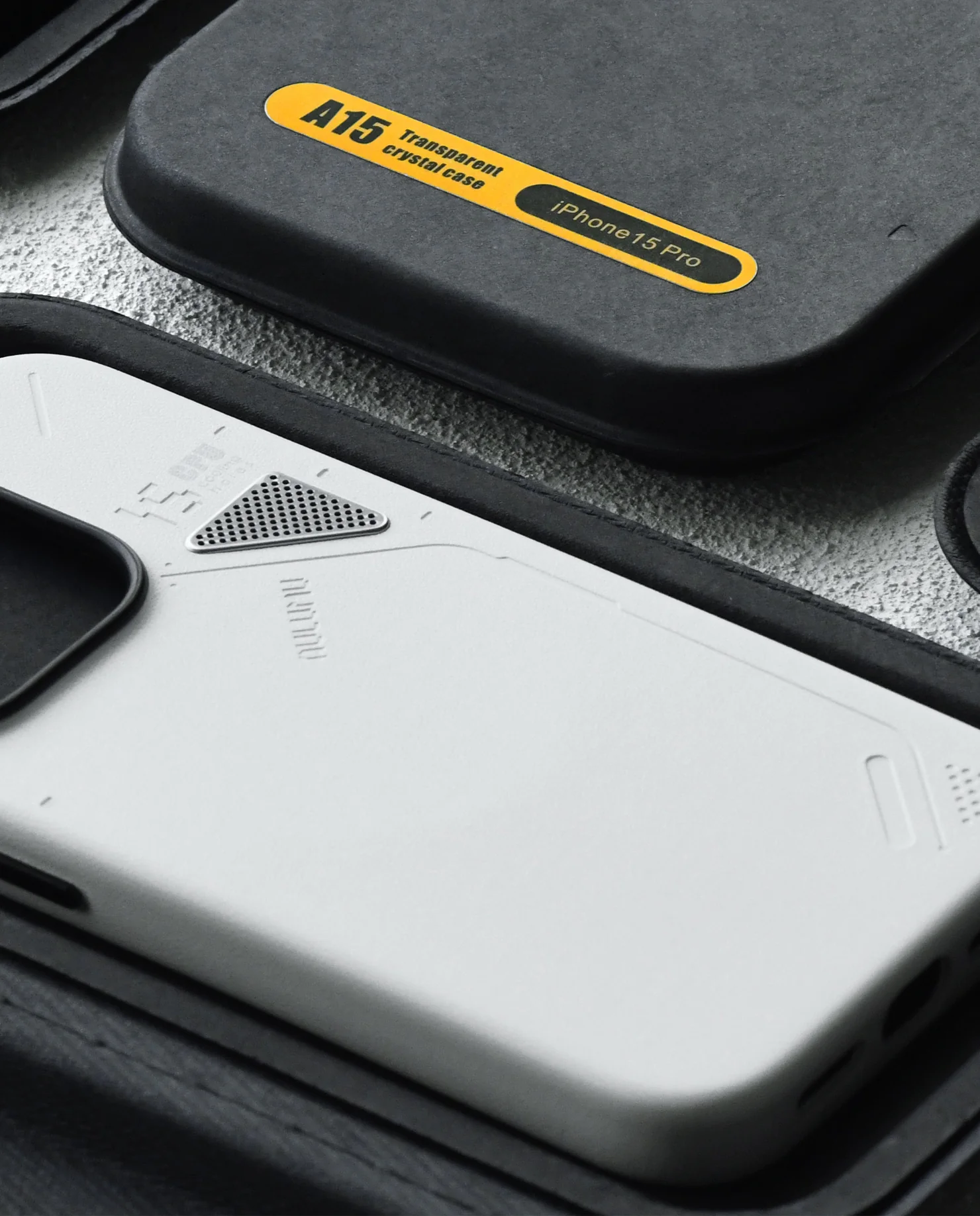 A15 Vegan Leather Case for iPhone 15 Series | Cooling Window | White | Magnetic - Image 15